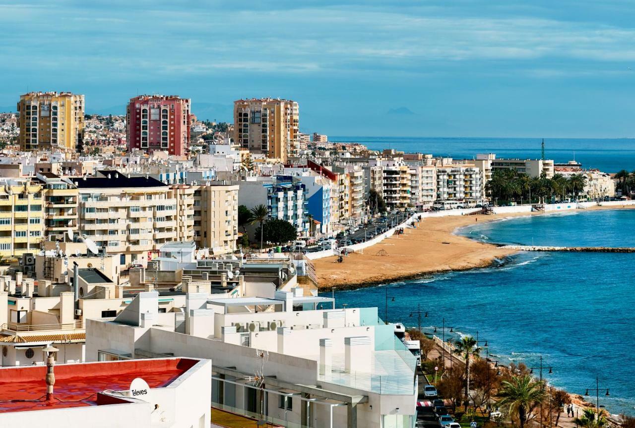 Apartments Cura Beach Proa 托雷维耶哈 外观 照片