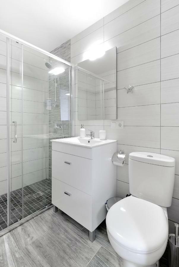 Apartments Cura Beach Proa 托雷维耶哈 外观 照片
